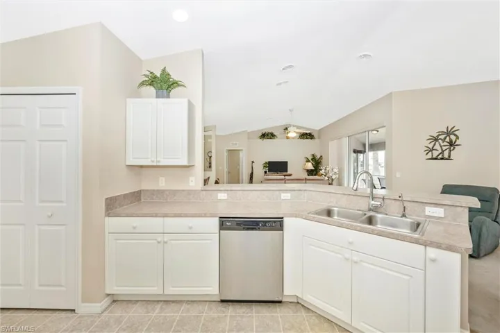 1308 NW 15th  PL, Cape Coral, FL 33993