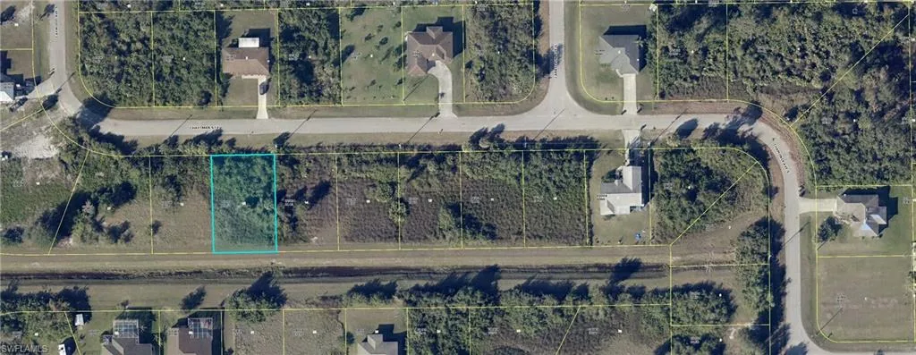612 Chattman ST E, LEHIGH ACRES FL 33974