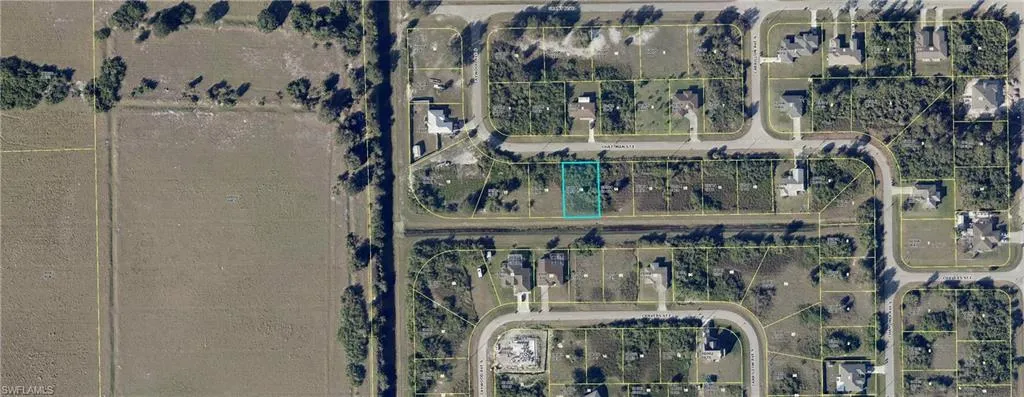 612 Chattman ST E, LEHIGH ACRES FL 33974