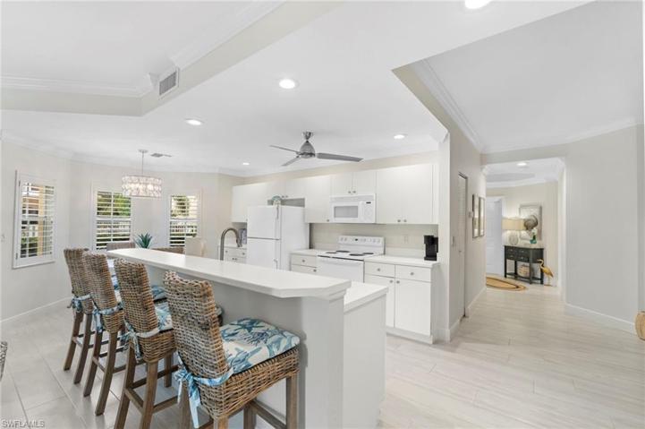 28650 Carriage Home DR # 104, BONITA SPRINGS FL 34134