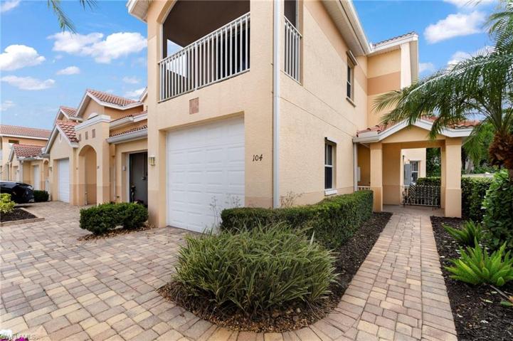 28650 Carriage Home DR # 104, BONITA SPRINGS FL 34134
