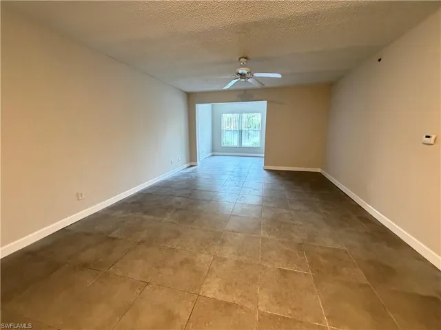 8245 Ibis Club Dr 403, Naples, Florida 34104