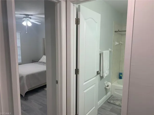 8678  Cedar Hammock  BLVD, Naples, FL 34112