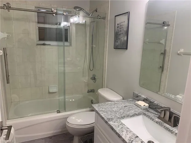 8678  Cedar Hammock  BLVD, Naples, FL 34112