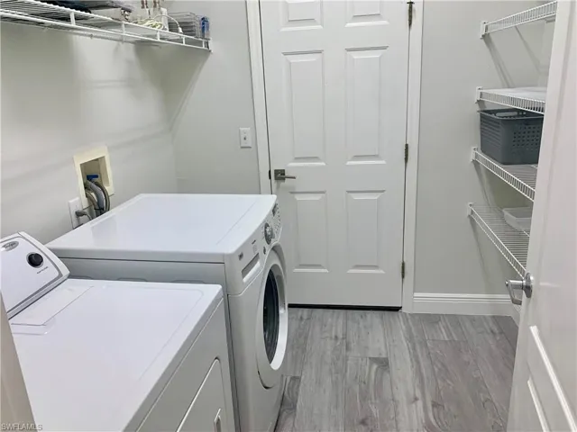 8678  Cedar Hammock  BLVD, Naples, FL 34112