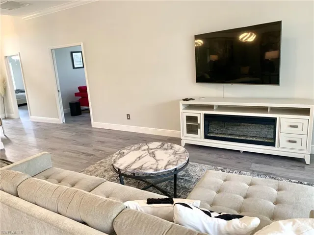 8678  Cedar Hammock  BLVD, Naples, FL 34112