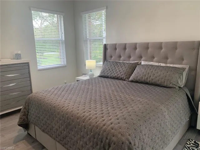 8678  Cedar Hammock  BLVD, Naples, FL 34112
