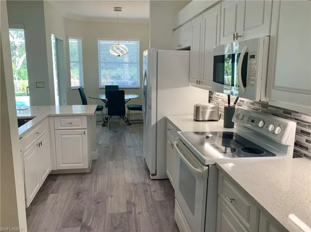 8678  Cedar Hammock  BLVD, Naples, FL 34112