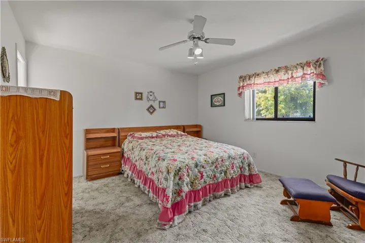 1412 Se 19th St, Cape Coral Fl 33990