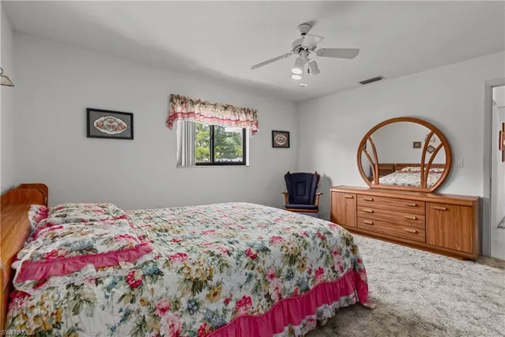 1412 Se 19th St, Cape Coral Fl 33990