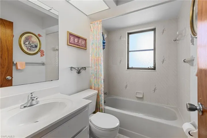 1412 Se 19th St, Cape Coral Fl 33990