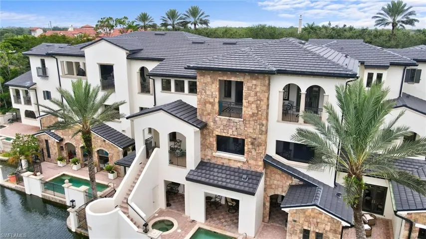 16653 Toscana Cir 702, Naples, Florida 34110