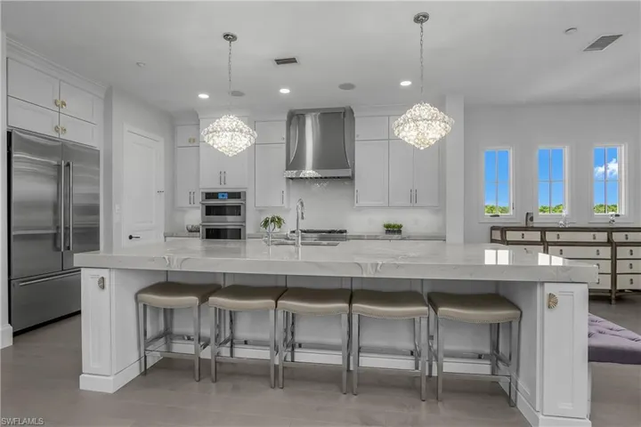 16653 Toscana Cir 702, Naples, Florida 34110