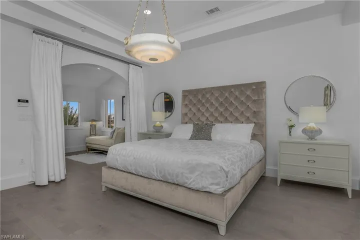 16653 Toscana Cir 702, Naples, Florida 34110