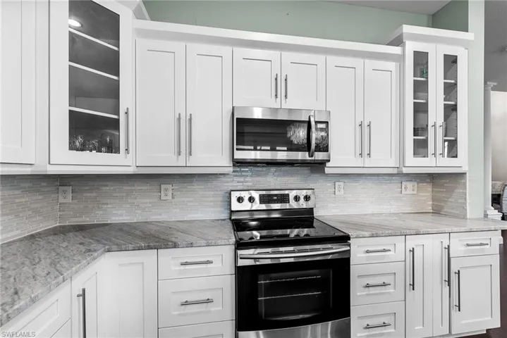 931 Golden Pond Ct, Cape Coral Fl 33909