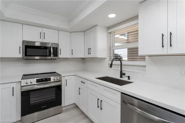 5419 Rattlesnake Hammock Rd 107f, Naples, Florida 34113