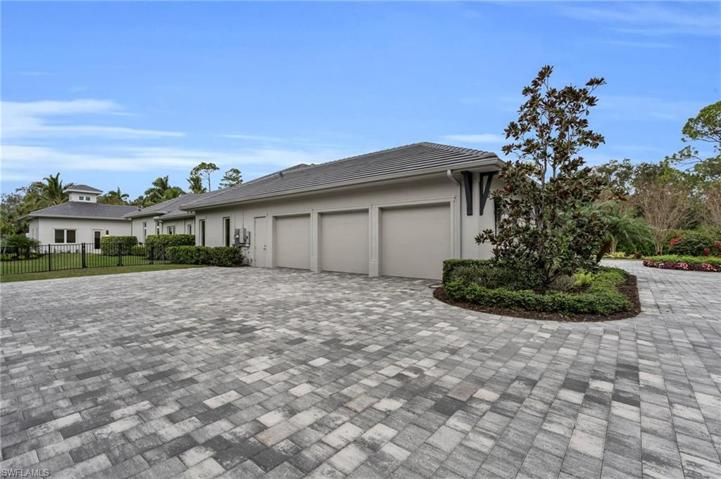 3-Car Garage