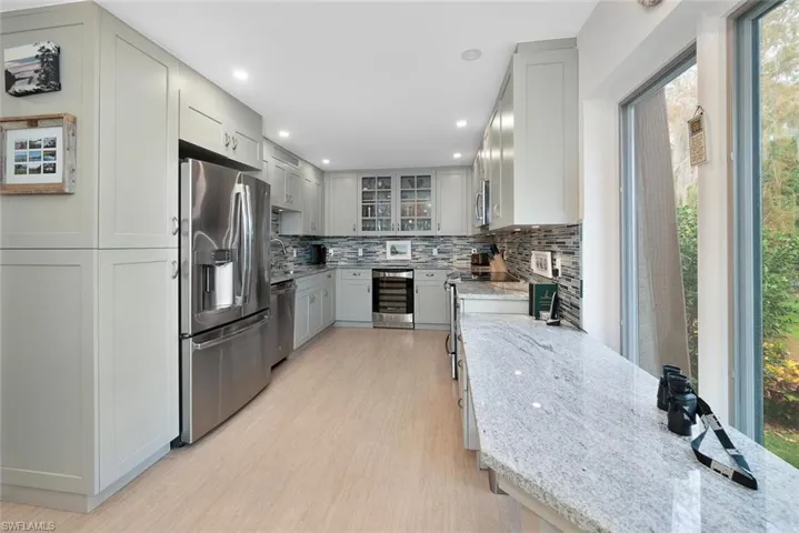 101  Clubhouse  LN, Naples, FL 34105