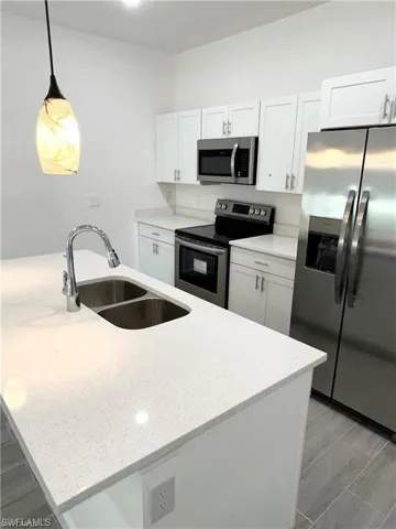 407-409  Bell S BLVD, Lehigh Acres, FL 33974