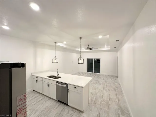 407-409  Bell S BLVD, Lehigh Acres, FL 33974
