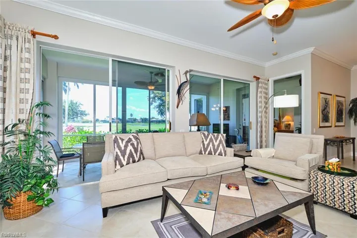 9240 Willowcrest Ct, Fort Myers, Florida 33908