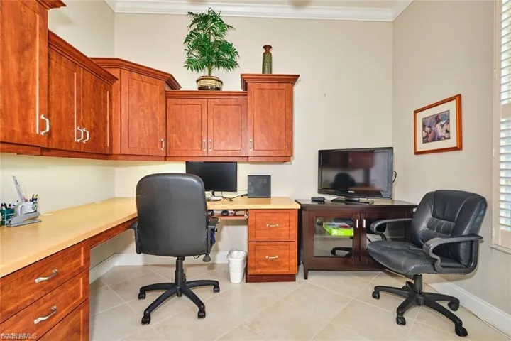 9240 Willowcrest Ct, Fort Myers, Florida 33908