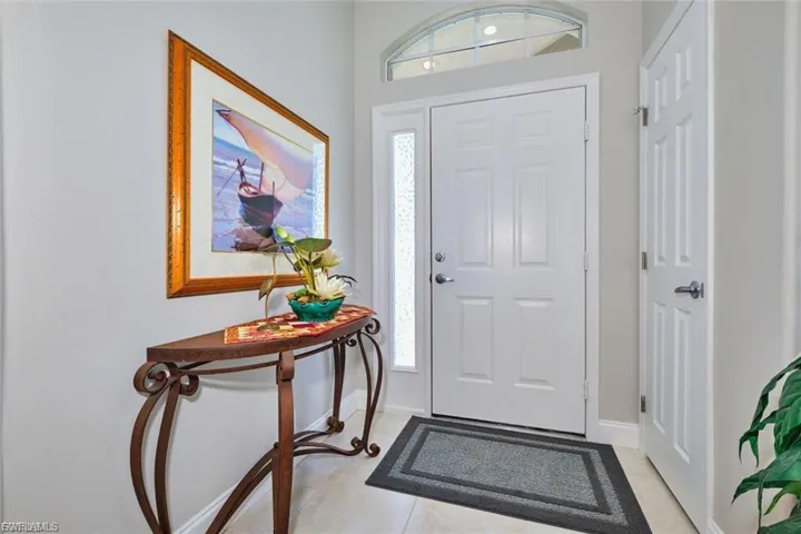 9240 Willowcrest Ct, Fort Myers, Florida 33908