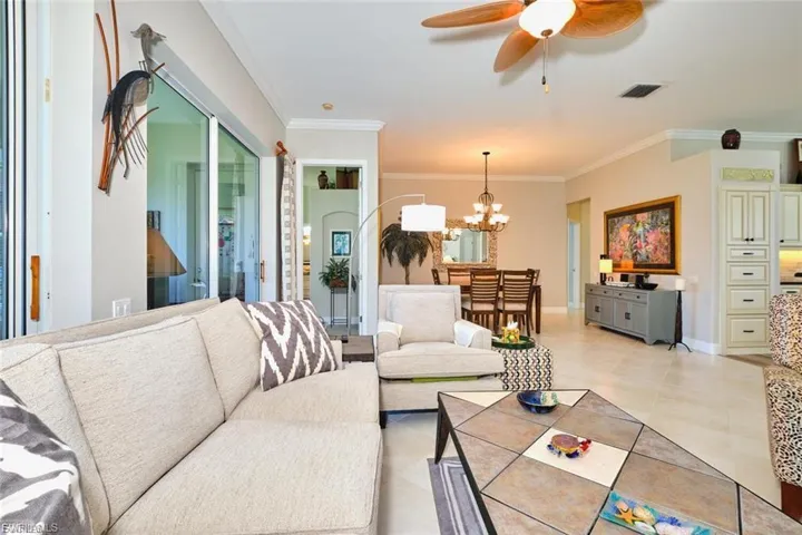 9240 Willowcrest Ct, Fort Myers, Florida 33908