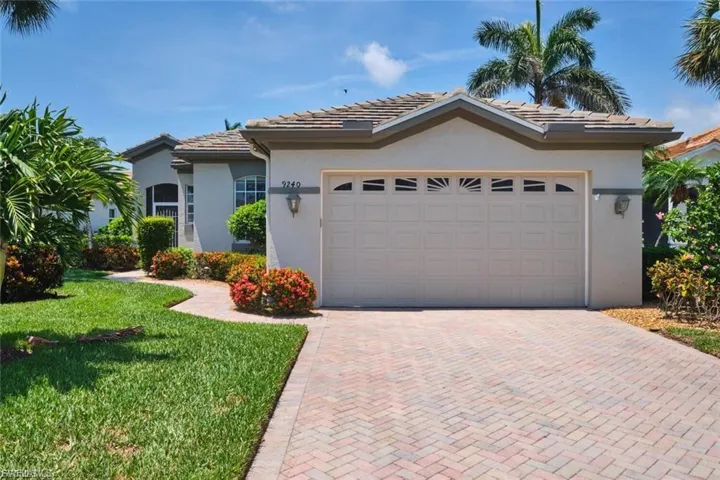 9240 Willowcrest Ct, Fort Myers, Florida 33908
