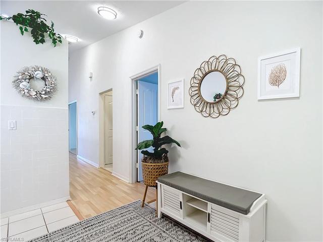 2892  West Crown Pointe E BLVD, Naples, FL 34112