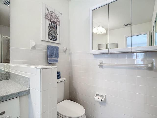 2892  West Crown Pointe E BLVD, Naples, FL 34112