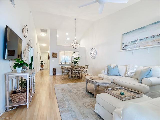 2892  West Crown Pointe E BLVD, Naples, FL 34112