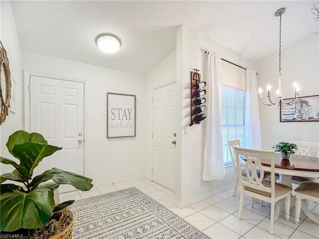2892  West Crown Pointe E BLVD, Naples, FL 34112