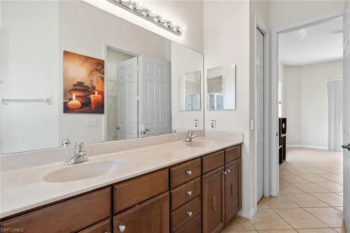 24310  Stillwell  PKWY, Bonita Springs, FL 34135