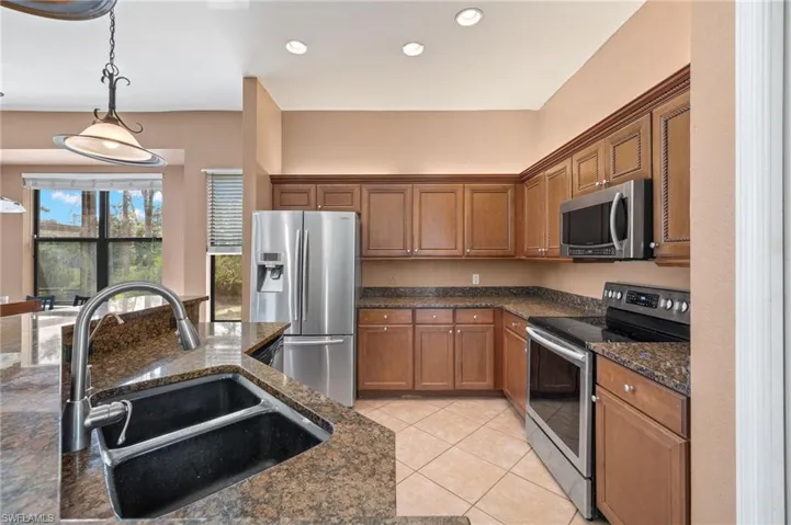 24310  Stillwell  PKWY, Bonita Springs, FL 34135