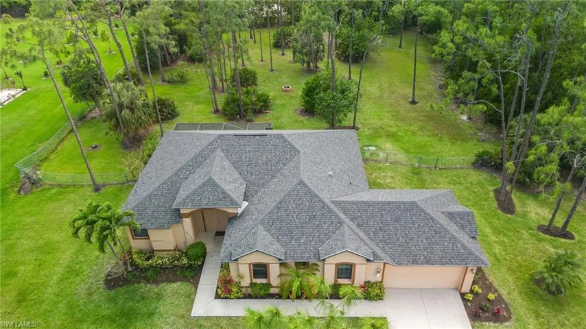1.25 ACRES OF USABLE LAND