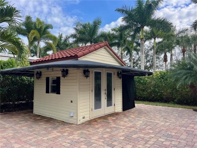 4488  Southern Breeze  DR, Naples, FL 34114