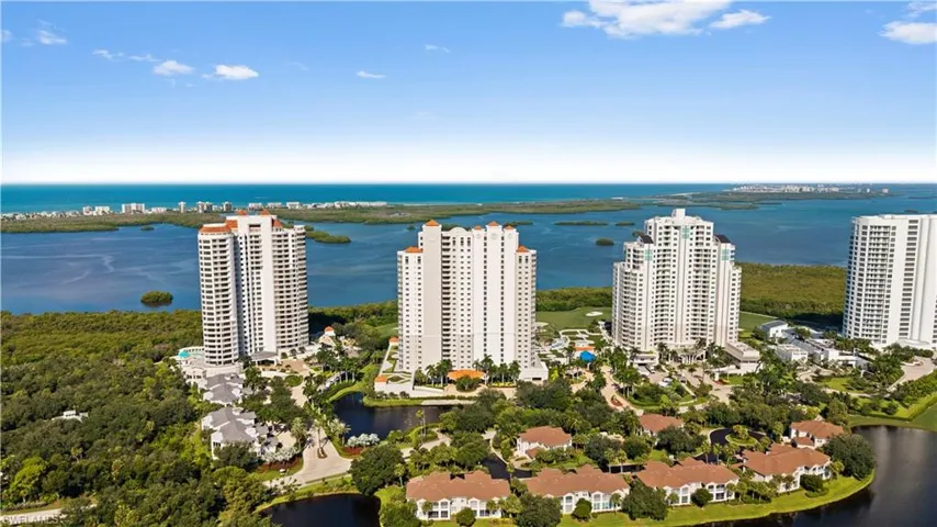 What a setting—with the Gulf just beyond!