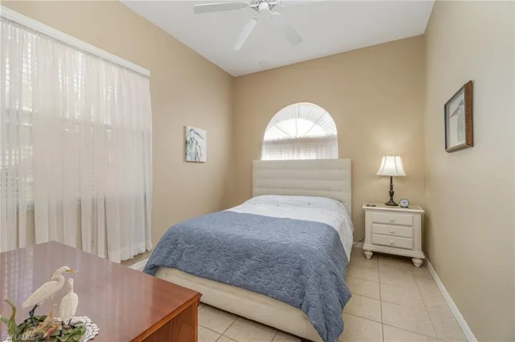 2692 Sunset Lake Dr, Cape Coral Fl 33909