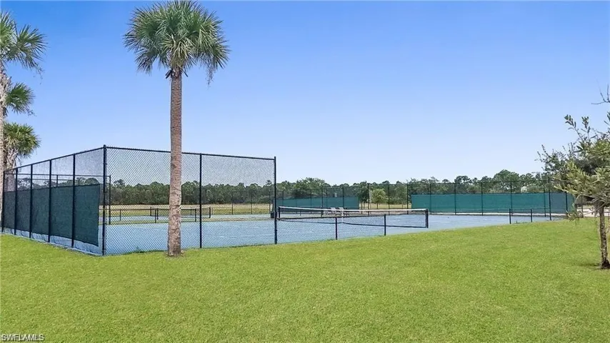 2692 Sunset Lake Dr, Cape Coral Fl 33909