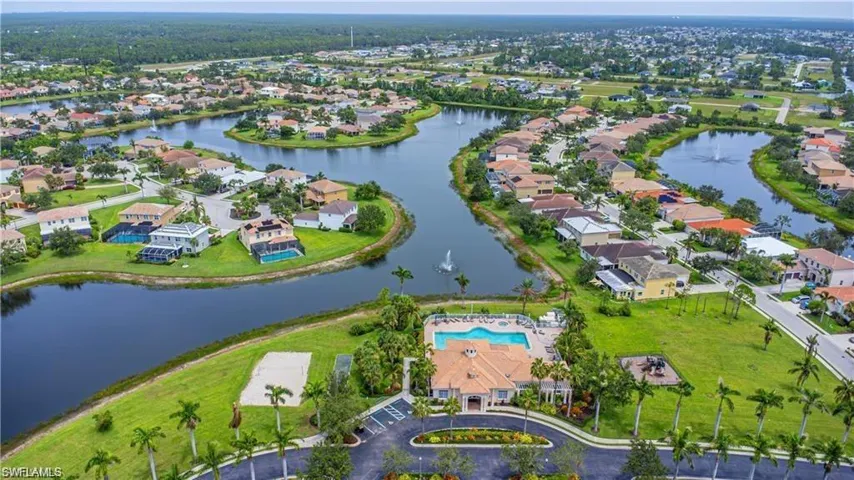 2692 Sunset Lake Dr, Cape Coral Fl 33909