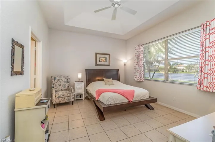 2692 Sunset Lake Dr, Cape Coral Fl 33909