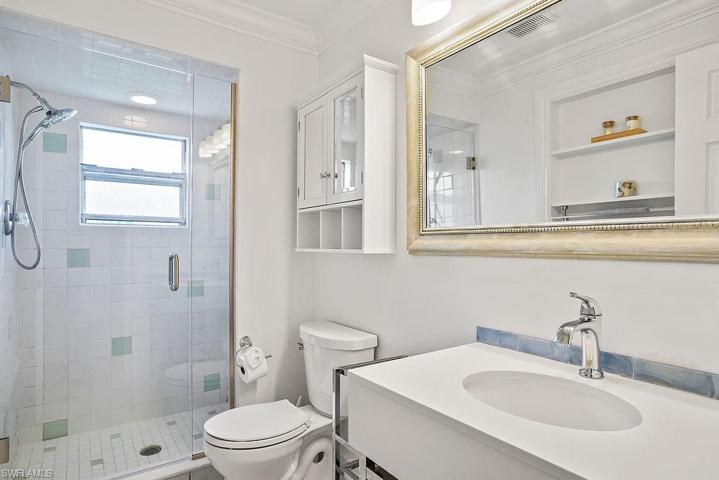529  100th N AVE, Naples, FL 34108