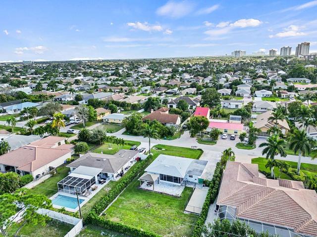 529  100th N AVE, Naples, FL 34108