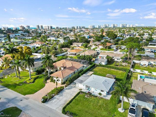 529  100th N AVE, Naples, FL 34108