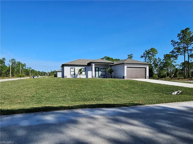 651  Keller E ST, Lehigh Acres, FL 33974