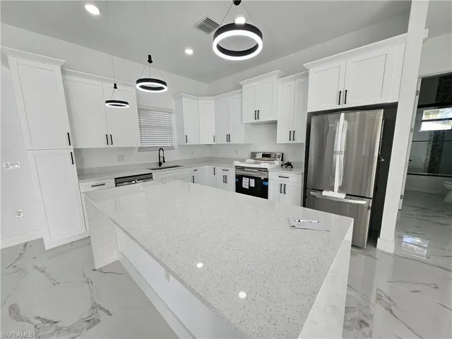 651  Keller E ST, Lehigh Acres, FL 33974