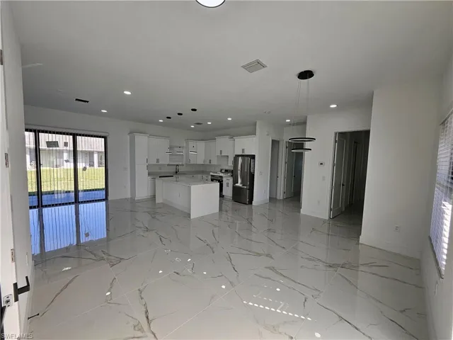 651  Keller E ST, Lehigh Acres, FL 33974