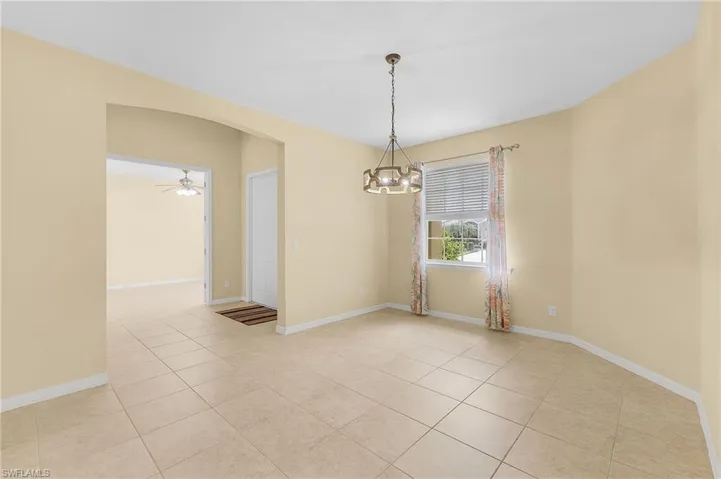 2403  Ashbury  CIR, Cape Coral, FL 33991