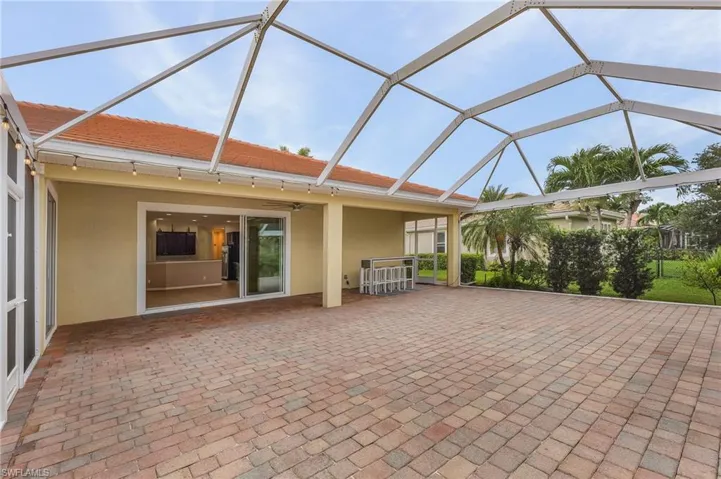 2403  Ashbury  CIR, Cape Coral, FL 33991